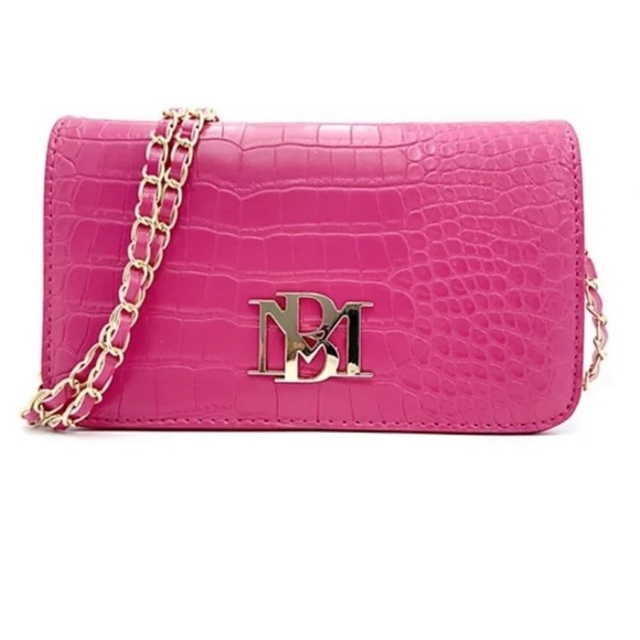 Badgley Mischka Handbags - NWT Hot Pink Badgley Mischka Croc Embossed Vegan Leather Crossbody Bag w/Chain